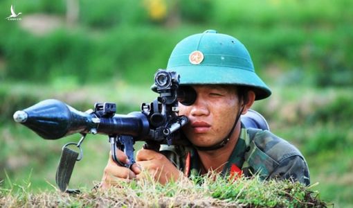 Đây là cách Việt Nam biến súng chống tăng B-41 thành “pháo đại bác”