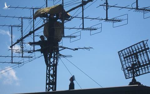 Việt Nam biến P18M thành radar triển khai tự động
