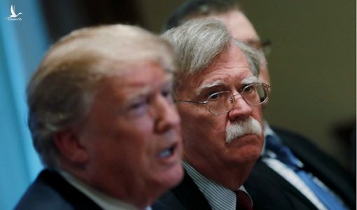 Cố vấn An ninh quốc gia Mỹ bị sa thải: Nước cờ mạo hiểm của Tổng thống Trump?