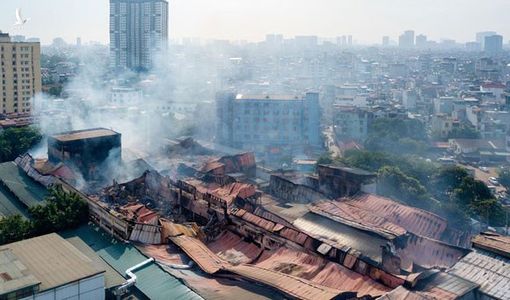 Yêu cầu Chủ tịch Hà Nội làm rõ mức độ ô nhiễm sau vụ cháy Công ty Rạng Đông