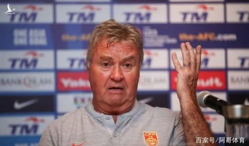 HLV Guus Hiddink: ‘Chúng tôi học được nhiều điều sau trận thua Việt Nam’