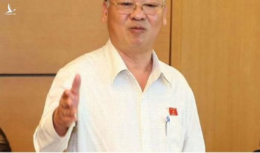 Cách chức Trưởng Ban Nội chính Tỉnh ủy Hồ Văn Năm