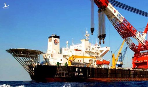 Hành trình xâm phạm của tàu cẩu Trung Quốc theo thời gian, vị trí và vận tốc