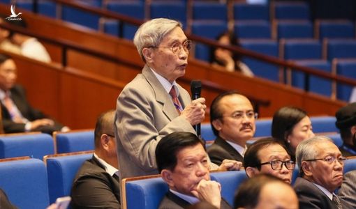 Làm giám sát mà phải dò ý Bí thư, Chủ tịch, sợ ghế lung lay thì… hỏng!