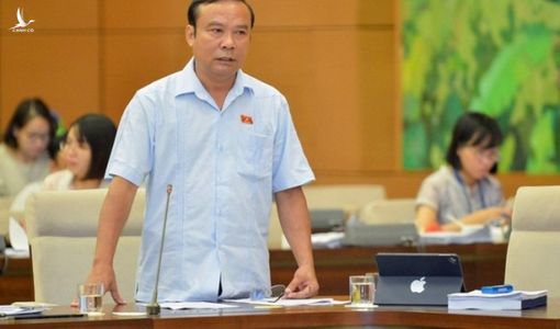 Đáng suy ngẫm chuyện “một nửa bếp ăn cơ quan là con, em lãnh đạo”