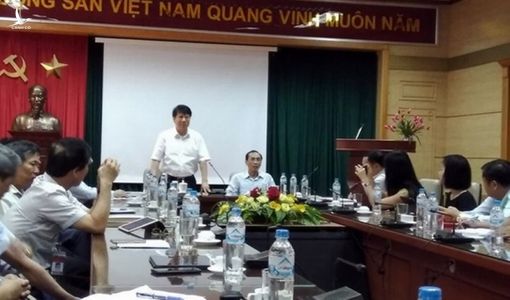 Triệu tập Thứ trưởng Bộ Y tế đến phiên xử VN Pharma