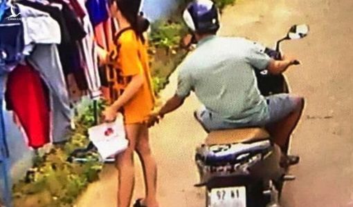 Sàm sỡ cô gái đứng phơi đồ, thanh niên 28 tuổi bị phạt 200.000 đồng