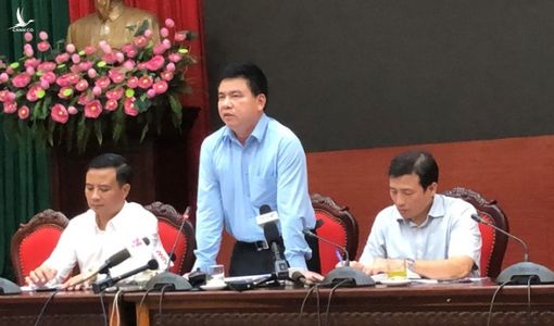 Hà Nội bất ngờ hủy họp báo về vụ cháy Rạng Đông