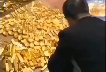 Cựu quan chức Trung Quốc giấu 13,5 tấn vàng thỏi trong hầm bí mật