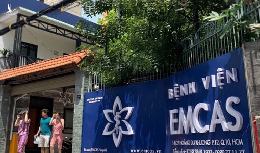 Bệnh viện thẩm mỹ hút mỡ bụng cho người phụ nữ đang mang thai