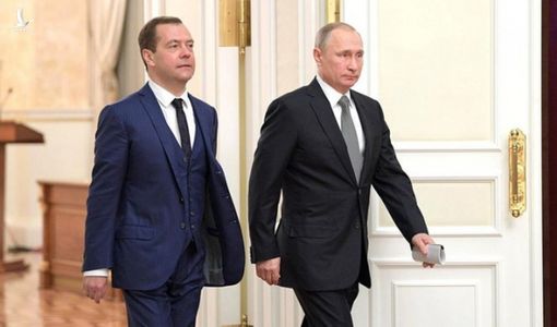 Tổng thống Putin quyết định tăng lương cho mình và Thủ tướng Medvedev