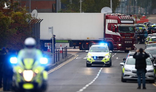 Dấu tay máu hé lộ cơn hoảng loạn trong xe tải chở 39 người ở Anh