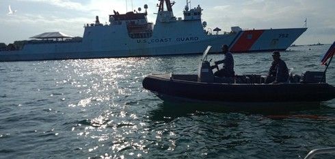 Tàu tuần duyên Mỹ cùng Philippines và Nhật Bản diễn tập gần quần đảo Trường Sa