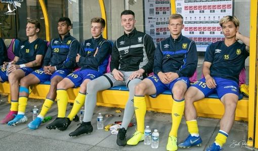 Tuyển Việt Nam đấu Malaysia: Thầy Park rối bời với Công Phượng