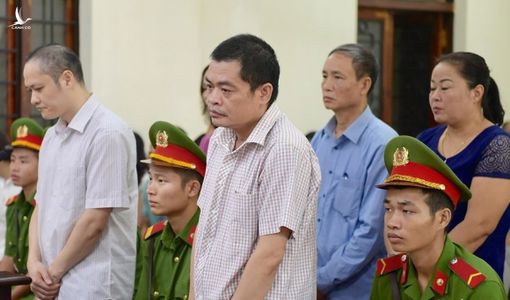 Con của nguyên Bí thư Triệu Tài Vinh được nhờ nâng điểm như thế nào?