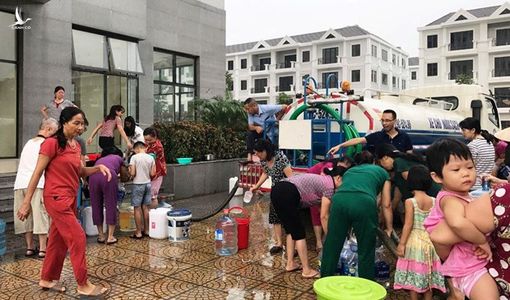 Nước bẩn, trách nhiệm cũng ô nhiễm