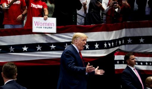 1.000 ngày của Tổng thống Trump: những con số ‘biết nói’ và phát ngôn ‘chấn động’