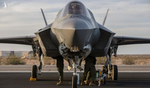 Cuống cuồng “huấn luyện” cách chiến đấu cho F-35, Mỹ có khắc chế được sức mạnh khủng khiếp từ S-400 của Nga?