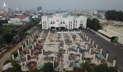 Công trình sai phạm có hay không hiện tượng “con voi chui lọt lỗ kim”?