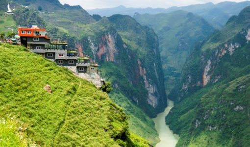 Hà Giang đề xuất phương án phá nhà hàng trái phép ở Mã Pì Lèng