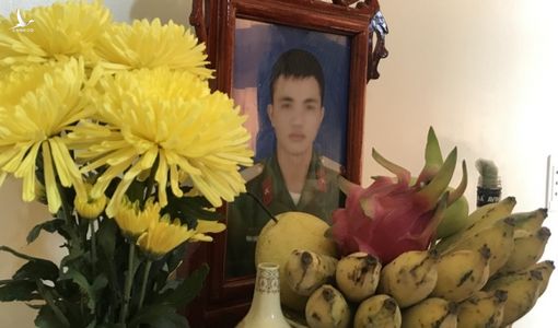 Vụ 39 thi thể trong container: Vợ trẻ mong nhìn mặt chồng lần cuối