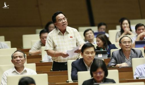 Đại biểu Quốc hội cảm giác “được giao súng mà không được giao đạn”