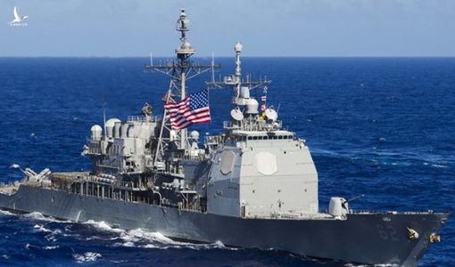 Chiến hạm Mỹ trang bị tên lửa đi qua eo biển Đài Loan, lời cảnh báo gửi tới Trung Quốc