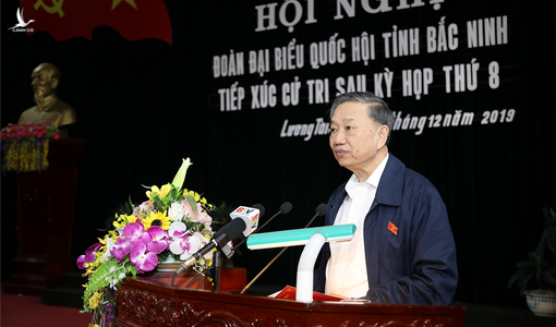 Bộ trưởng Tô Lâm tiếp xúc cử tri sau Kỳ họp thứ 8, Quốc hội khóa XIV tại huyện Lương Tài, tỉnh Bắc Ninh