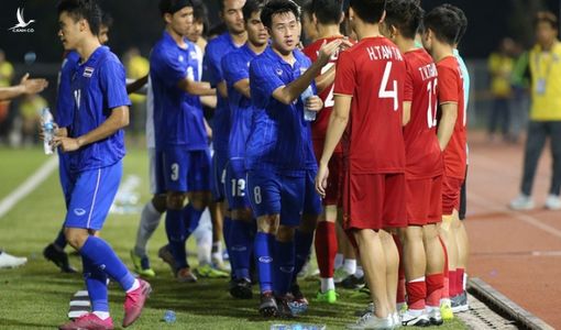 Cái tên “đen đủi” nhất Thái Lan: Hết bị Malaysia chế giễu lại “biếu” penalty cho Việt Nam