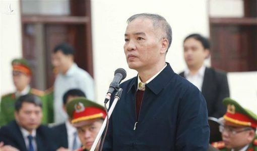 Cảm xúc bất ngờ của cựu lãnh đạo Mobifone sau khi nói lời sau cùng