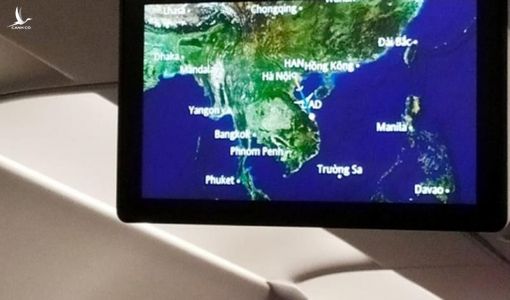 Bản đồ trên máy bay hiện đại của Vietnam Airlines thiếu Hoàng Sa?