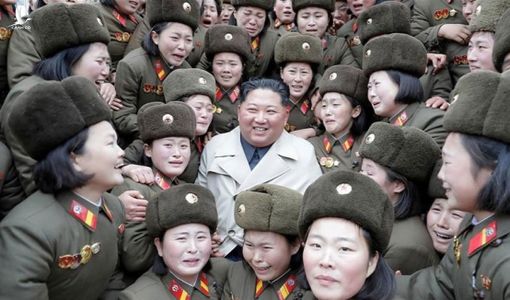 Giải mã chiến lược của ông Kim Jong Un qua loạt ảnh cuối 2019