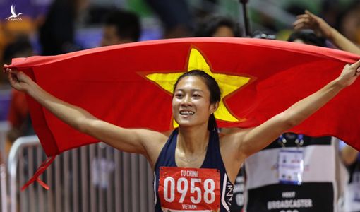 Điều gì làm nên tấm HCV SEA Games 30 của Tú Chinh trước đối thủ nhập tịch?