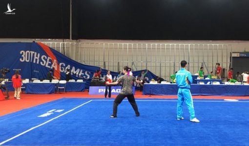 Bó tay với BTC SEA Games 30: Sát giờ thi đấu chính thức vẫn gấp rút chạy đua trong công tác chuẩn bị