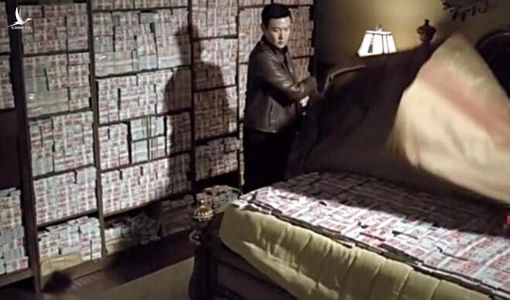 Quan nhỏ vơ vét nghìn tỷ, Bí thư khu phố TQ nhét cả ‘tấn tiền’ làm nệm ngủ