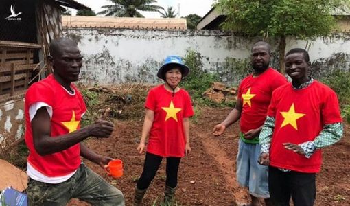 Thông điệp hòa bình của người lính Cụ Hồ trên đất Châu Phi