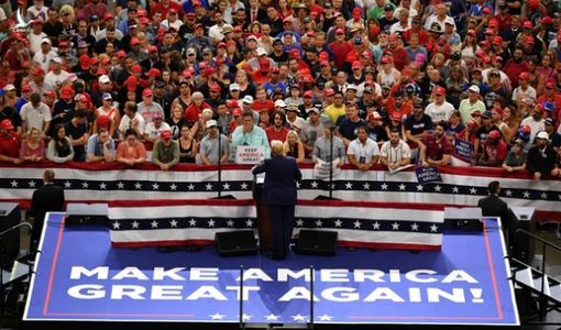 Ông Trump sử dụng chiêu gì để tái đắc cử năm 2020?
