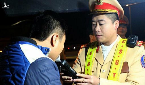 Bộ Y tế hướng dẫn uống rượu bia an toàn ngày Tết