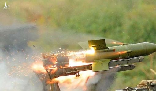 Kinh ngạc với tên lửa B72 Việt Nam có thể tiêu diệt xe tăng tối tân