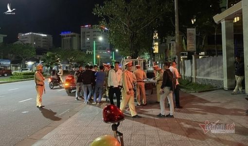Bị phạt 35 triệu, tài xế nói mình ‘có gốc’ báo chí xin bỏ qua