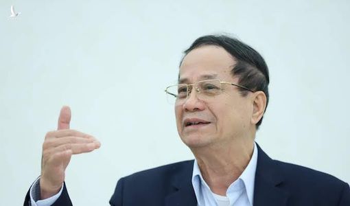 Người Việt “phóng tay” tiêu Tết: Chuyên gia nhìn nhận gì?