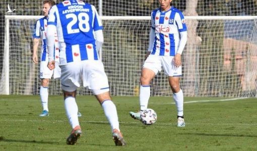Mỗi phút Đoàn Văn Hậu thi đấu cho SC Heerenveen đáng giá 1 gia tài
