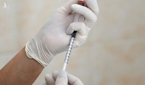 Các nhà khoa học VN bắt đầu thử nghiệm thuốc điều trị bệnh từ virus corona