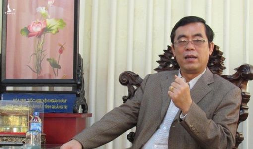 Nguyên Chủ tịch tỉnh Quảng Trị: ‘Tôi mà giúp dân đi kiện thì khối anh phải lo’