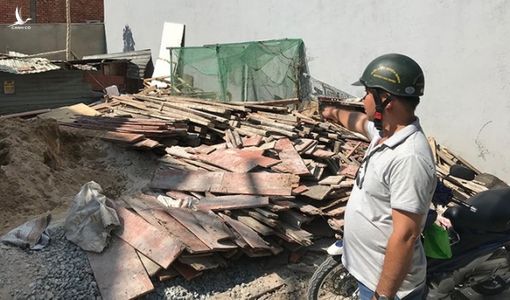 UBND quận lý giải 1 mảnh đất cấp cho 2 người