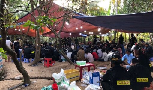 Sòng bạc cực lớn ở Tiền Giang, dân chơi đem theo súng rulo