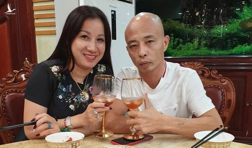 Vụ án vợ chồng đại gia Đường Nhuệ: Cảnh sát điều tra làm việc với người tố giác