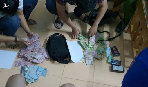 Công an Quảng Ngãi bắt hai tên cướp Ngân hàng Vietcombank ở Quảng Nam