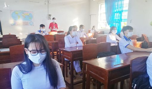 Quy định giãn cách học sinh 1,5 m trong lớp là không thực tế