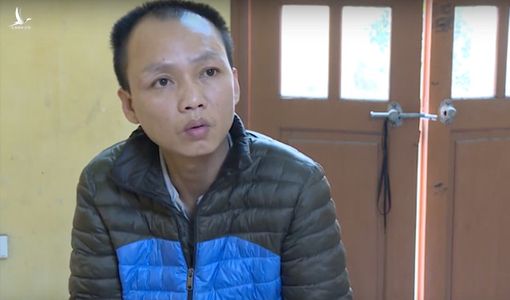Khởi tố 2 người không đeo khẩu trang, xúc phạm và chống đối cảnh sát